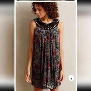 Anthropologie  Moulinette Sueurs. Sz med. Velvet. Metallic pleated swing